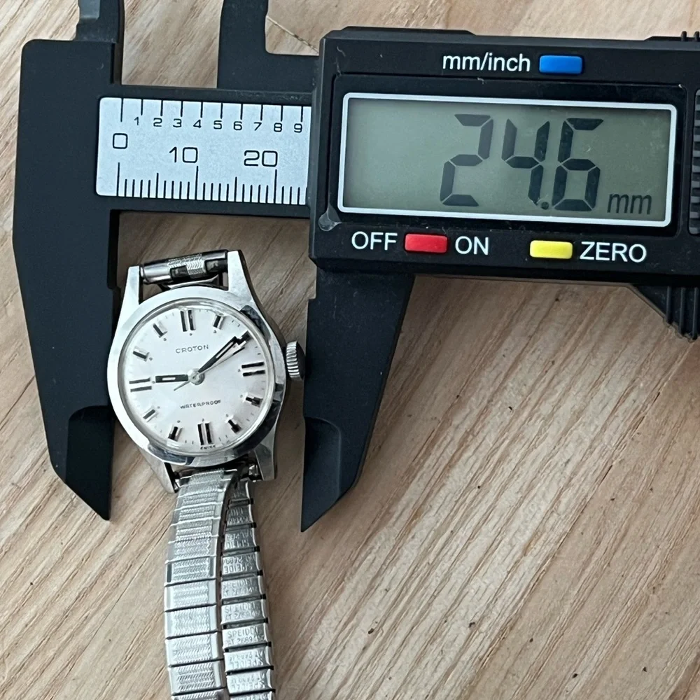 Croton Waterproof Rare Vintage Mechanical Ladies Watch Stainless Dial Bracelet